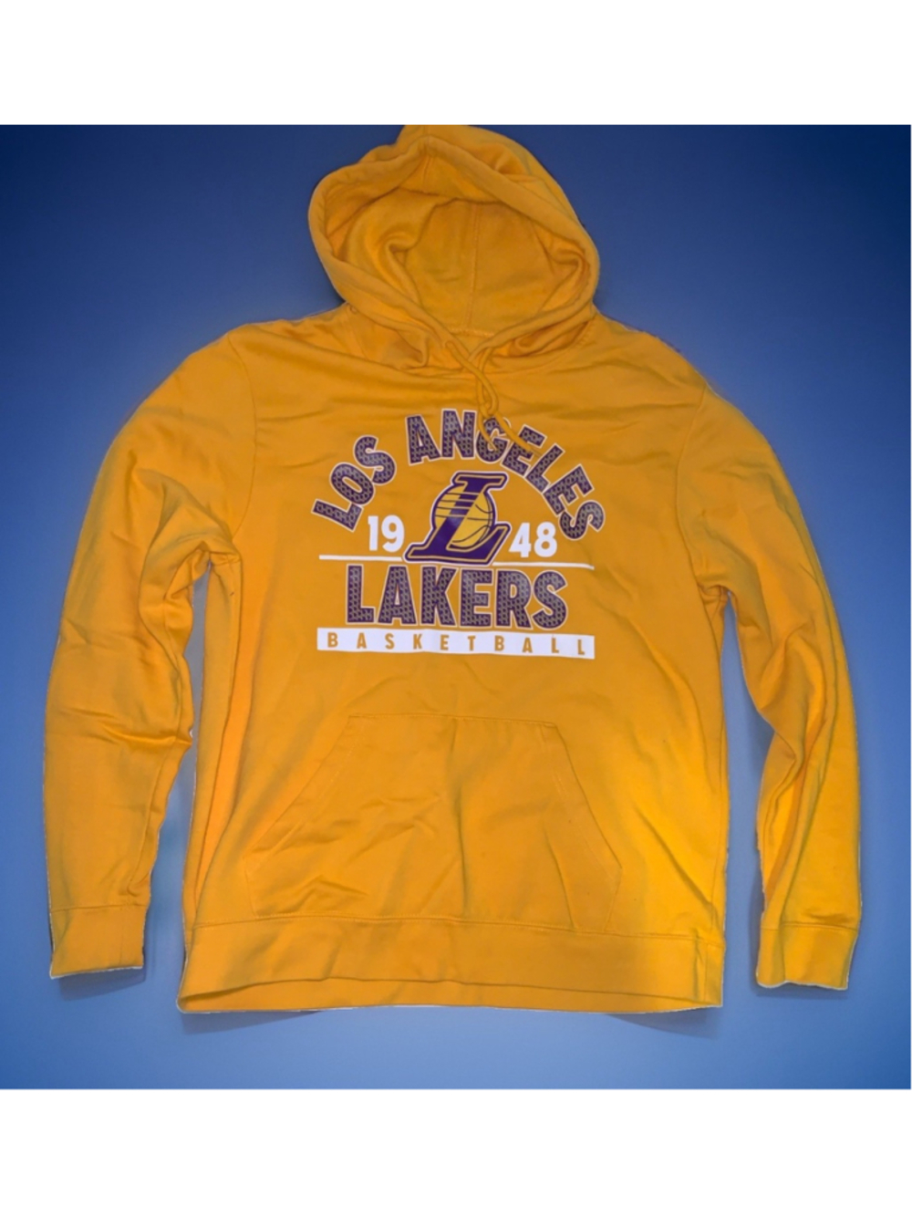 NBA Los Angeles Lakers Men's Pull Over Hoodie Size Large Yellow Front Pocket NWT
